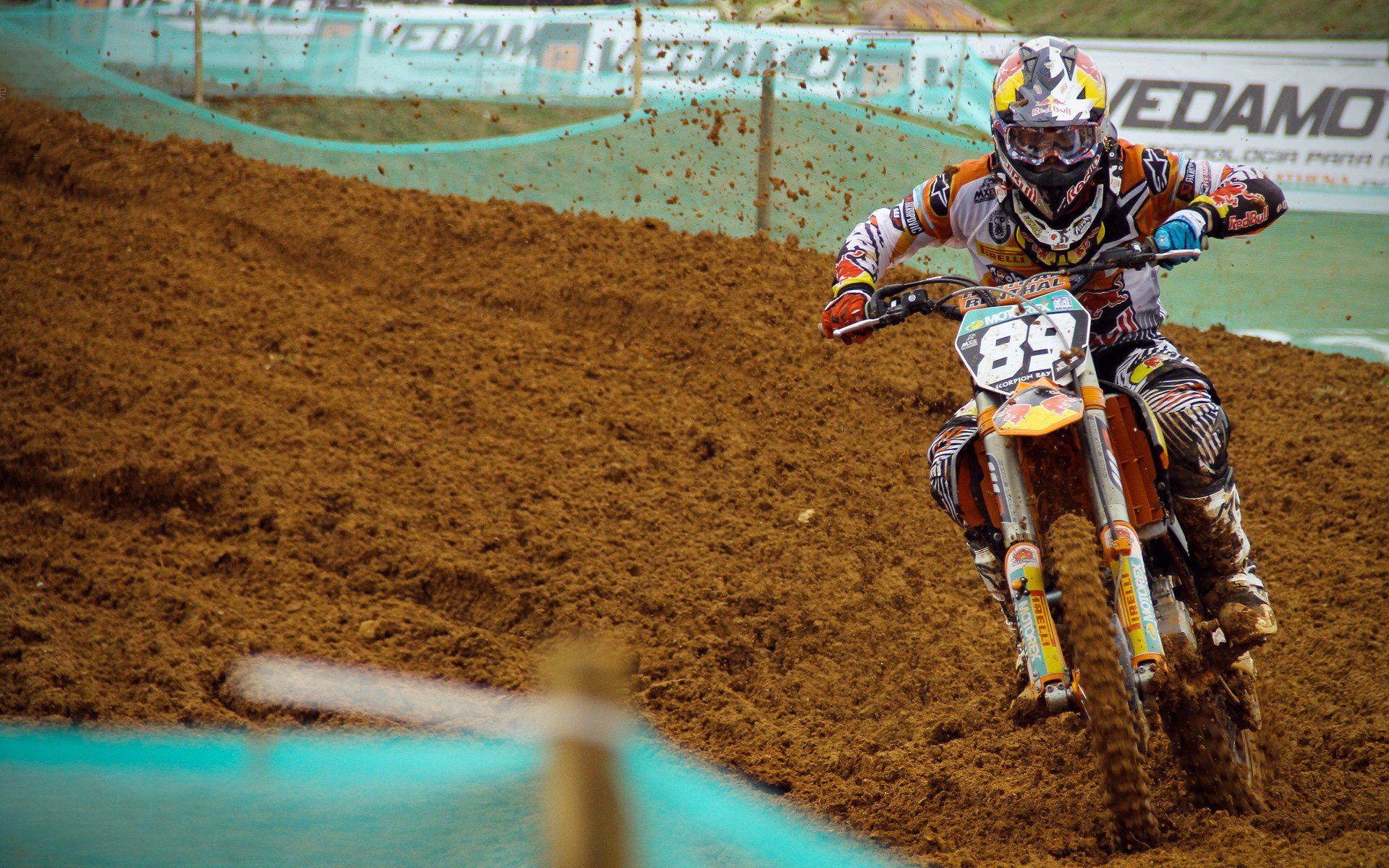 德甲排名：拜仁继续领跑，但多特和莱比锡紧随其后，德甲intro